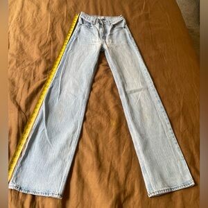 Abercrombie & Fitch Light Wash Straight Leg Jeans